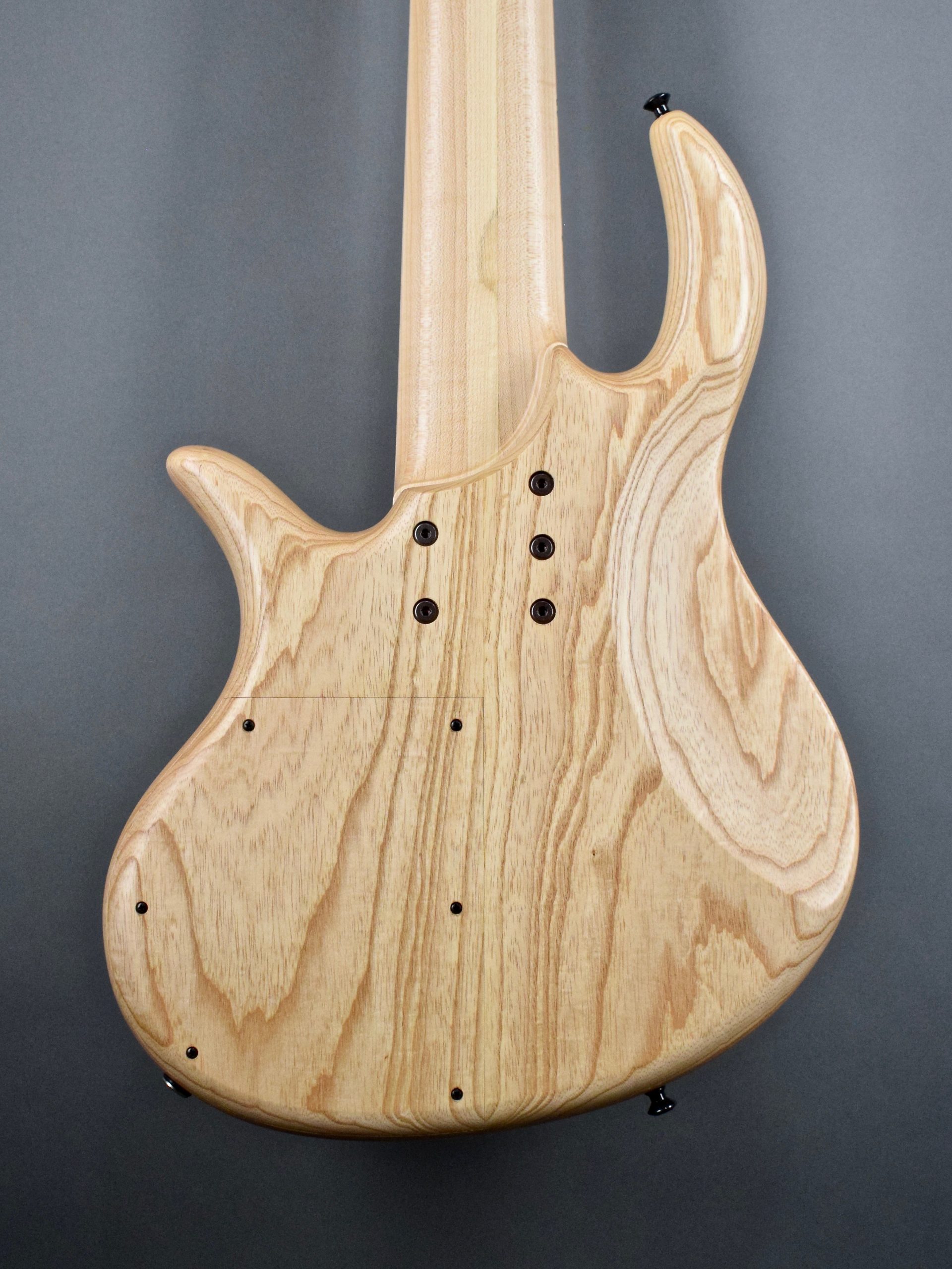 K&T MODERN VINTAGE GUITARS BASS用 E-6 Elrick Gold Series, Hand-Carved e-volution 6-String Bass Guitar