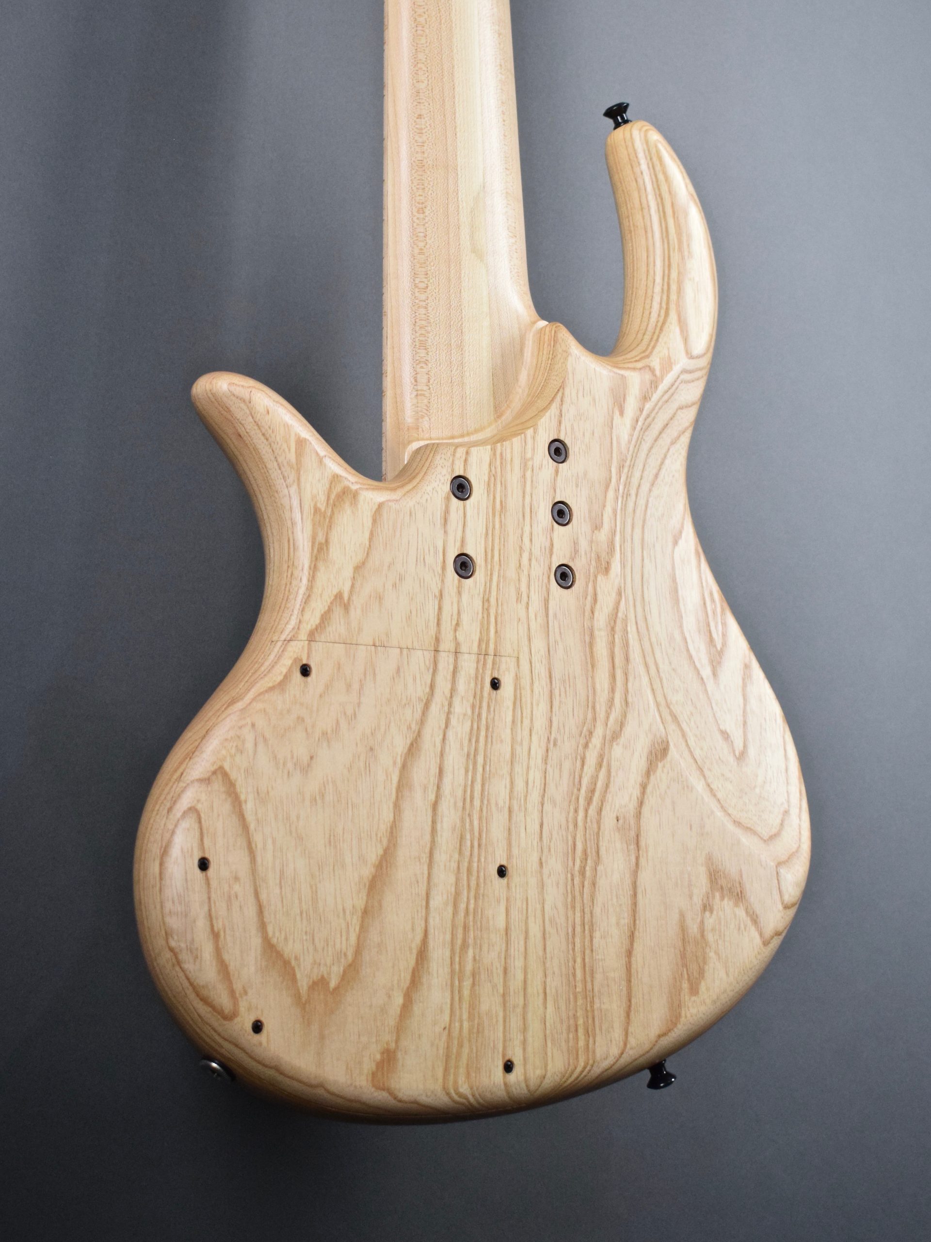 Elrick Gold Series, Hand-Carved e-volution 6-String Bass Guitar