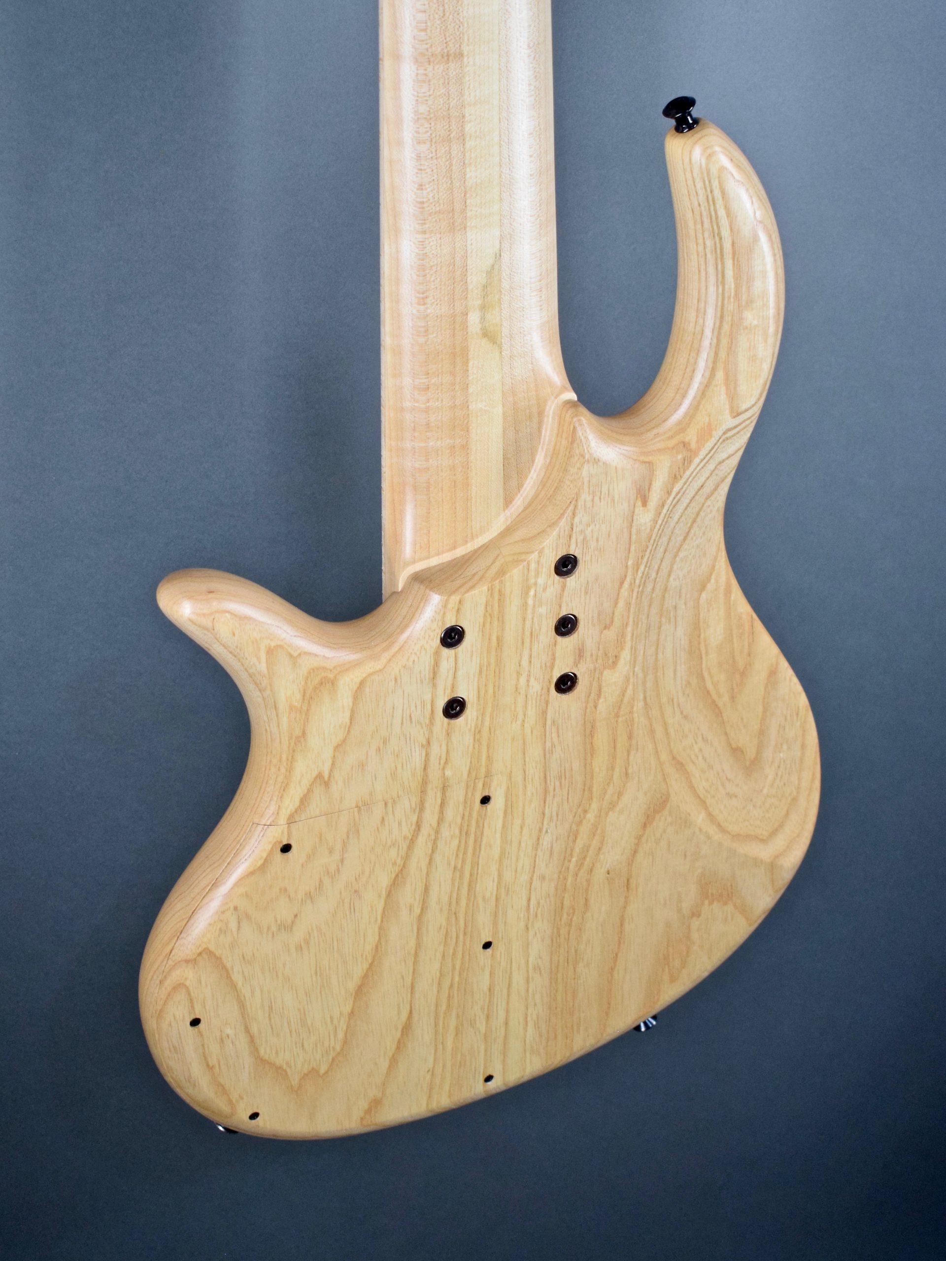 Elrick Gold Series, Hand-Carved e-volution 6-String Bass Guitar