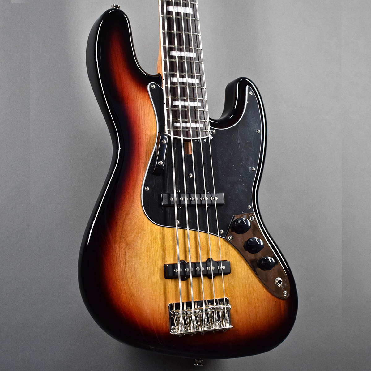 Modern Vintage MVJ5-75 '70s Vintage 5-String Electric Bass Guitar